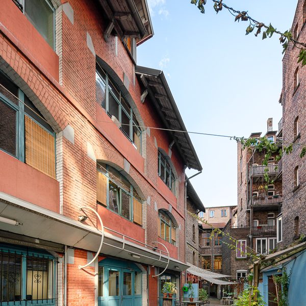 La Caténaire : une réhabilitation au service du travail collaboratif et de la création