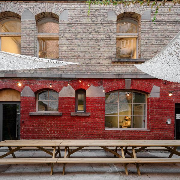 La Caténaire : une réhabilitation au service du travail collaboratif et de la création